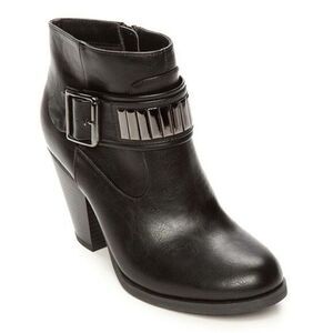 New! RAMPAGE Buckle Detail Women's Black Ankle Boots Booties Shoes NWB